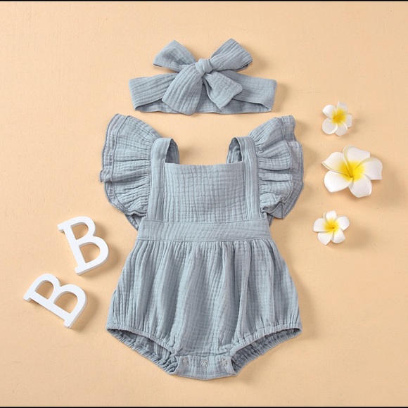 NWOT Baby Rompers - Picture 5 of 10